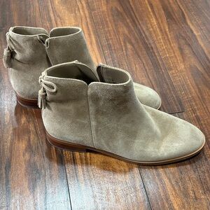 kate spade Taupe Suede Ankle Booties with Back Tassel zipper women size 10